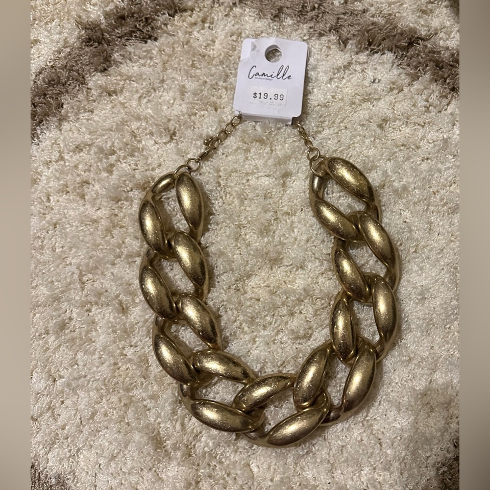 Gold chunky chain necklace🤩